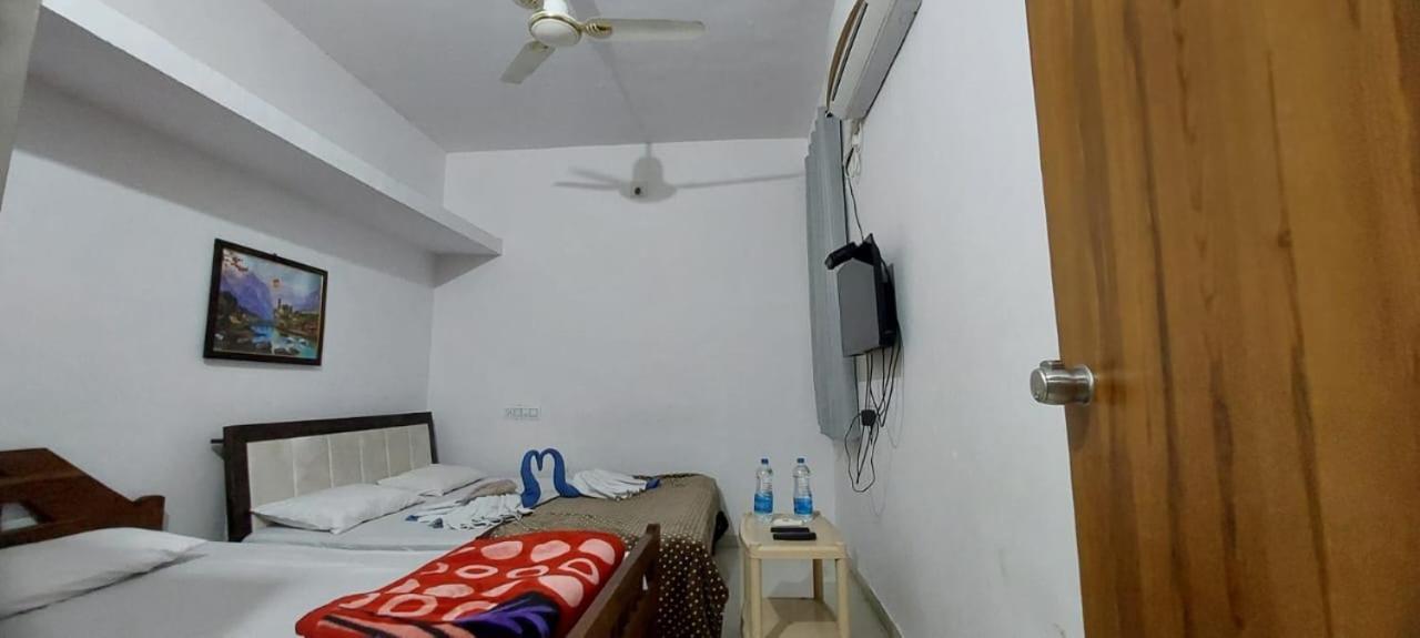 Shiv Shakti Homestay Kevadia エクステリア 写真